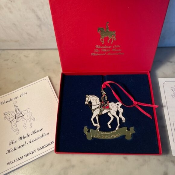 Christmas 1991 The White House Historical Association Ornament - Picture 1 of 13